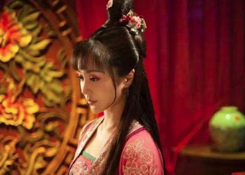 青楼女子出对联，第一才子绞尽脑汁也想不出