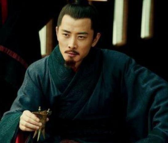 汉献帝：汉朝最窝囊皇帝，被逼娶曹操的7个女儿