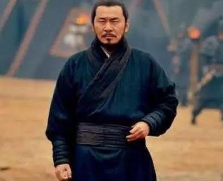 俗话说曹操,曹操到 后半句为什么无人敢说