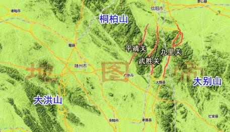 楚国兵强马壮兵力不少三五十万 为何在被三万吴军差点灭国呢