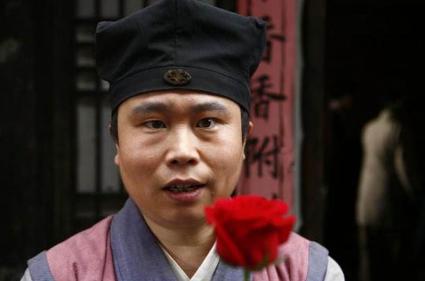 武林外传中燕小六真的很愚笨吗 他的城府很深吗 武林外传中燕小六真的很愚笨吗 他的城府很深吗