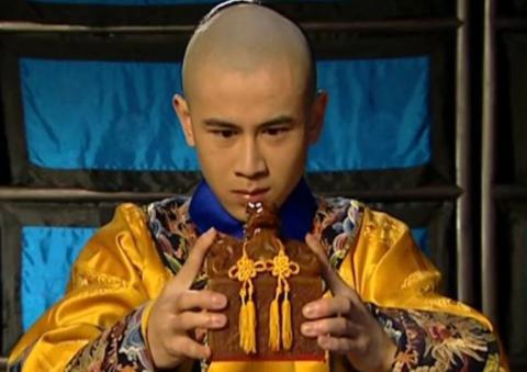 多尔衮战功赫赫，为什么死后会被顺治清算？