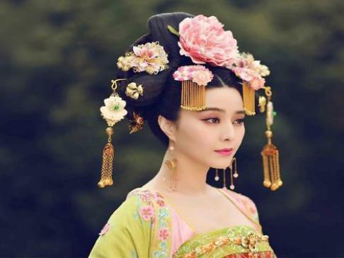 千古女帝的母亲，荣国夫人为何44岁才生下武则天？
