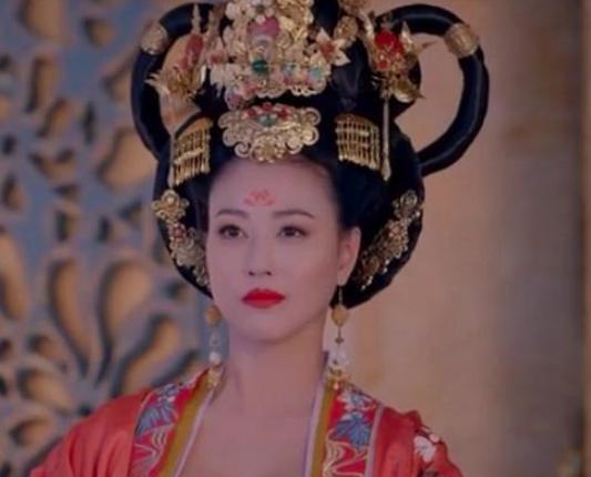 年轻貌美的武则天为什么不受李世民宠爱? 年轻貌美的<a href=https://www.lishiji.cn/lishi/157/ target=_blank class=infotextkey>武则天</a>为什么不受李世民宠爱?