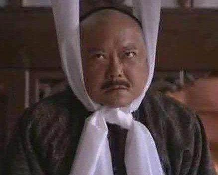 嘉庆为什么要扳倒和珅 和珅为什么不是自杀而是被赐死 嘉庆为什么要扳倒和珅 和珅为什么不是自杀而是被赐死