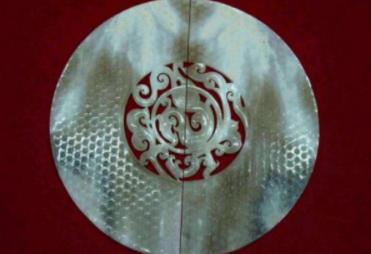 “完璧归赵”的蔺相如真的救了赵国吗?仅靠不卑不亢是不能救国的! “完璧归赵”的蔺相如真的救了赵国吗?仅靠不卑不亢是不能救国的!