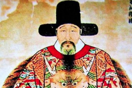 威名赫赫的大将军李成梁，竟养大了努尔哈赤这只猛虎？