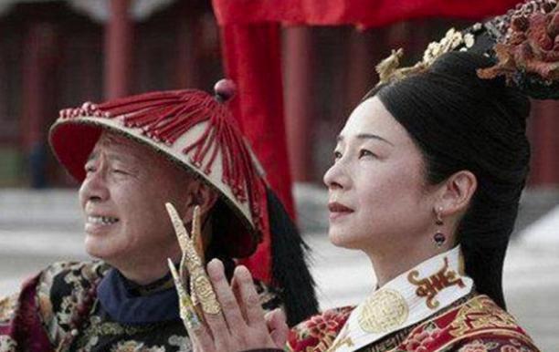 清朝最惨太监小德张，一年挨了2000多个嘴巴子