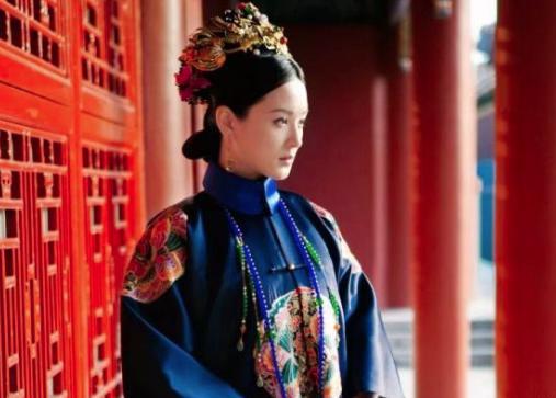 弘历给儿子一个宫女，之后此女生下了天子