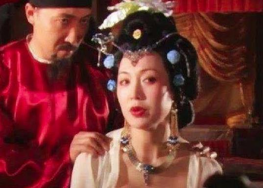 皇帝让宰相窦怀贞娶55岁老宫女,背后有何原因? 皇帝让宰相窦怀贞娶55岁老宫女,背后有何原因?
