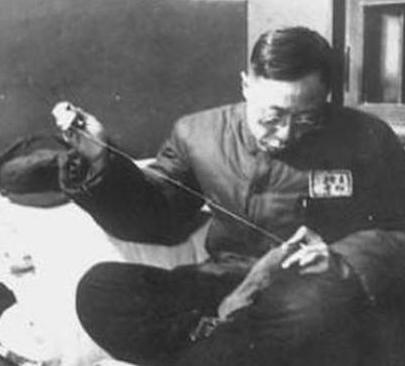 揭秘清朝皇帝的十二种死法 康熙很有可能是被害死的 揭秘清朝皇帝的十二种死法 康熙很有可能是被害死的