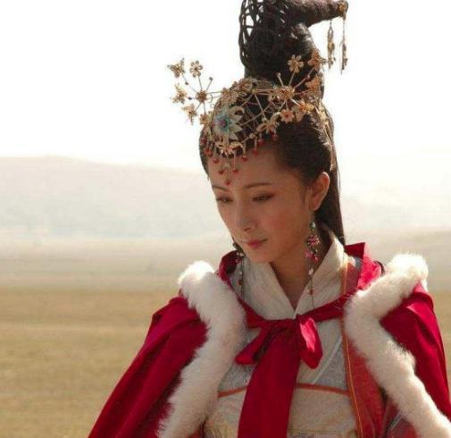 派王昭君出塞的汉元帝刘奭是明君还是昏君? 派王昭君出塞的汉元帝刘奭是明君还是昏君?