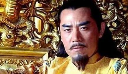 古代皇帝摔倒能不能扶起来 此人扶了朱元璋就被杀了 古代皇帝摔倒能不能扶起来 此人扶了朱元璋就被杀了