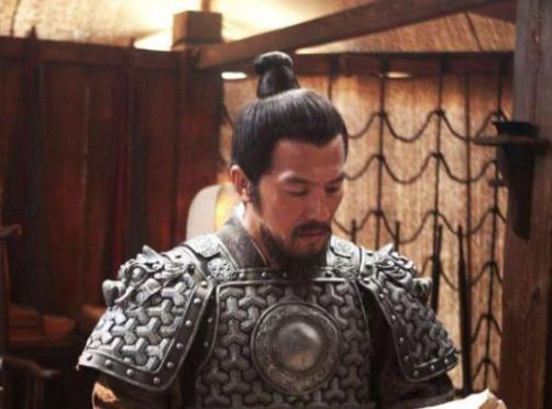 他为何带兵打自己人？背后真相也是身不由己