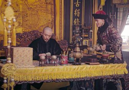 乾隆皇帝到底有多心机 乾隆死后留给嘉庆一笔巨款