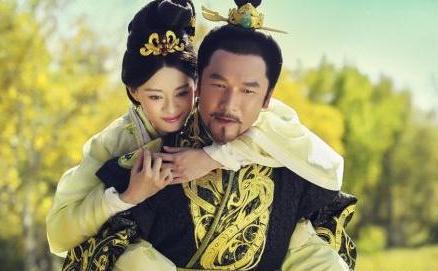 芈月和秦始皇之间到底是什么关系 秦始皇应该叫她什么 芈月和秦始皇之间到底是什么关系 秦始皇应该叫她什么