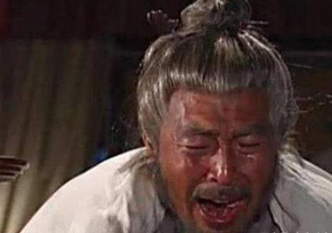 朱元璋宴请文武百官,席间突然翻脸赐死功臣的儿子 朱元璋宴请文武百官,席间突然翻脸赐死功臣的儿子