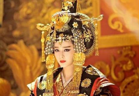 历史上最伟大的女人是谁?吕雉虽然残忍留下的功绩也是无可比拟! 历史上最伟大的女人是谁?吕雉虽然残忍留下的功绩也是无可比拟!
