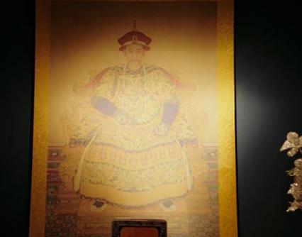 乾隆皇帝到底有多心机 乾隆死后留给嘉庆一笔巨款