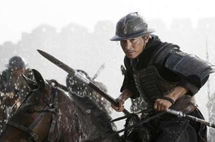 当初赵云在长坂坡七进七出 为什么会被围凤鸣山呢 当初赵云在长坂坡七进七出 为什么会被围凤鸣山呢