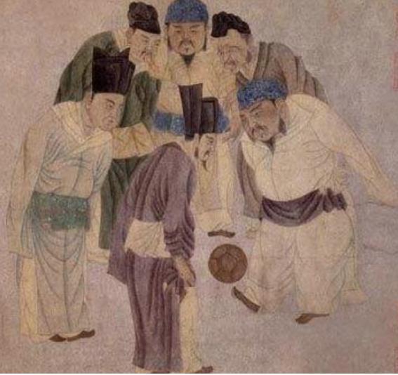 高俅是因为踢得一脚好球才成为宋朝太尉的？