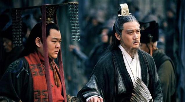 刘禅无能,为什么诸葛亮不杀他自立为帝呢? 刘禅无能,为什么诸葛亮不杀他自立为帝呢?