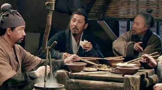 刘备长坂坡败逃，他的两个女儿却落在了曹操手里
