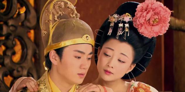 为何武则天入宫当上妃子后,唐高宗的其他妃子再也没有怀孕? 为何武则天入宫当上<a href=https://www.lishiji.cn/lishi/3304/ target=_blank class=infotextkey>妃子</a>后,<a href=https://www.lishiji.cn/lishi/411/ target=_blank class=infotextkey>唐高宗</a>的其他妃子再也没有<a href=https://www.lishiji.cn/lishi/12009/ target=_blank class=infotextkey>怀孕</a>?