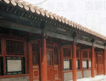 和珅出身贫寒 和珅是怎么做到权力的巅峰的 和珅出身贫寒 和珅是怎么做到权力的巅峰的