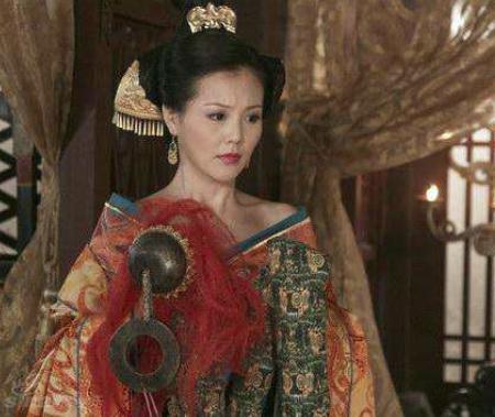 <a href=https://www.lishiji.cn/lishi/4332/ target=_blank class=infotextkey>戚夫人</a>的下场悲哀，为何薄姬一点事也没有？