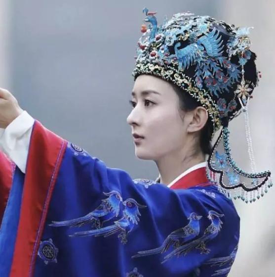 被封“诰命夫人”有什么用？享受的特权让古代女子“眼红”