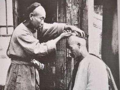 古代没有肥皂洗发水 古人一般都用什么东西洗澡洗头的 古代没有肥皂洗发水 古人一般都用什么东西洗澡洗头的