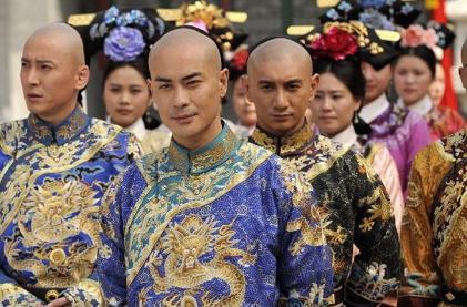 八爷党和十四党都是雍正的死对头 为什么没有不像杀老八一样杀他呢