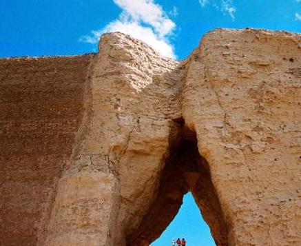 玉门关背后究竟有着什么样的故事 为何总是出现在诗句当中呢 玉门关背后究竟有着什么样的故事 为何总是出现在诗句当中呢