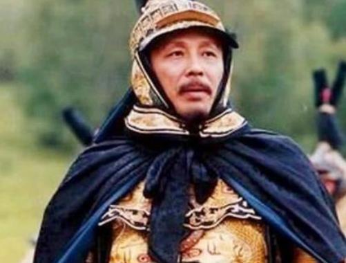 清朝的九门提督是个什么官职？和兵部尚书比如何？