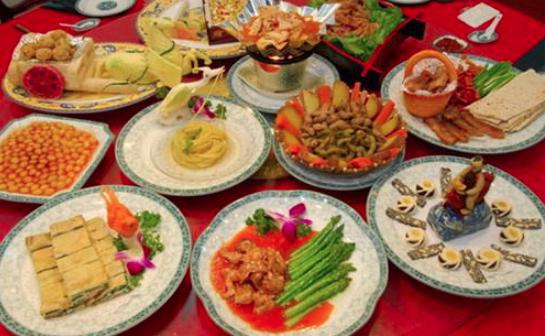 恭亲王府请僧格林沁亲王来王府吃饭都吃了什么？