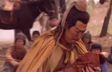 刘备摔阿斗的是出于什么目的 他的真正用意到底是什么样的 刘备摔阿斗的是出于什么目的 他的真正用意到底是什么样的