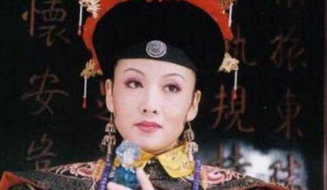 他他拉氏备受宠爱，她的结局是什么？