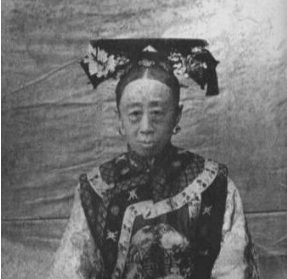 荣寿公主为什么会让慈禧那么怕她？她是什么身份