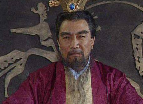 火烧赤壁之时，曹操的谋士都在干什么？