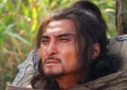 林冲上梁山的原因是什么？是被谁逼的