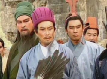 赵云在蜀汉担任过什么官职？刘备真的打压过他吗