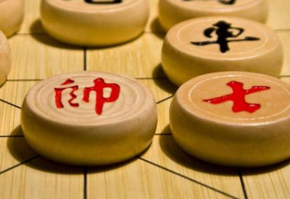 象棋中两个“老将”碰面就要被“喝酒”的规定是怎么来的?