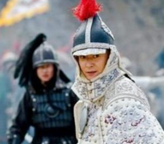 历史上孝庄文皇后与康熙是什么关系 让她死后整整停灵了37年才下葬?