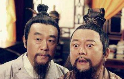 明朝开国后便论功行赏，当时朱元璋封了哪六人为公爵？