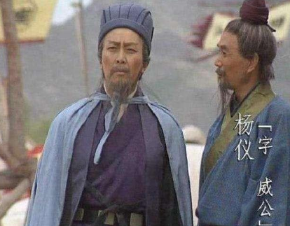 杨仪颇受诸葛亮的信任与重用，为什么最后自杀身亡了呢？