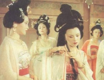 杨玉环能备受宠爱靠的是什么？玄宗喜欢她什么？