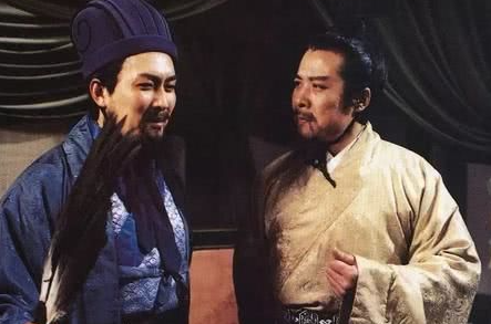 关羽非常高傲,三国有谁能真正掌控他呢?