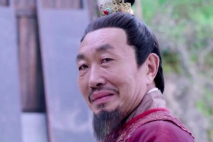 安禄山和杨贵妃的关系不错，为何却与杨国忠反目成仇？