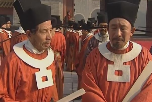 揭秘:汉、宋、清的官帽价格分别如何?